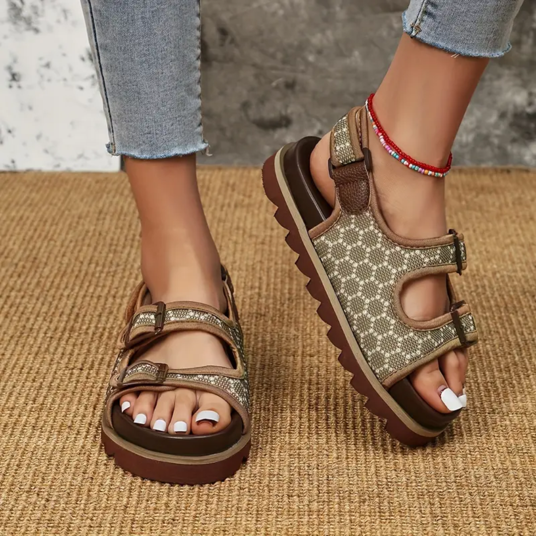 Sandalen Damen – Modische Plateau Sandalen mit Stil und Komfort