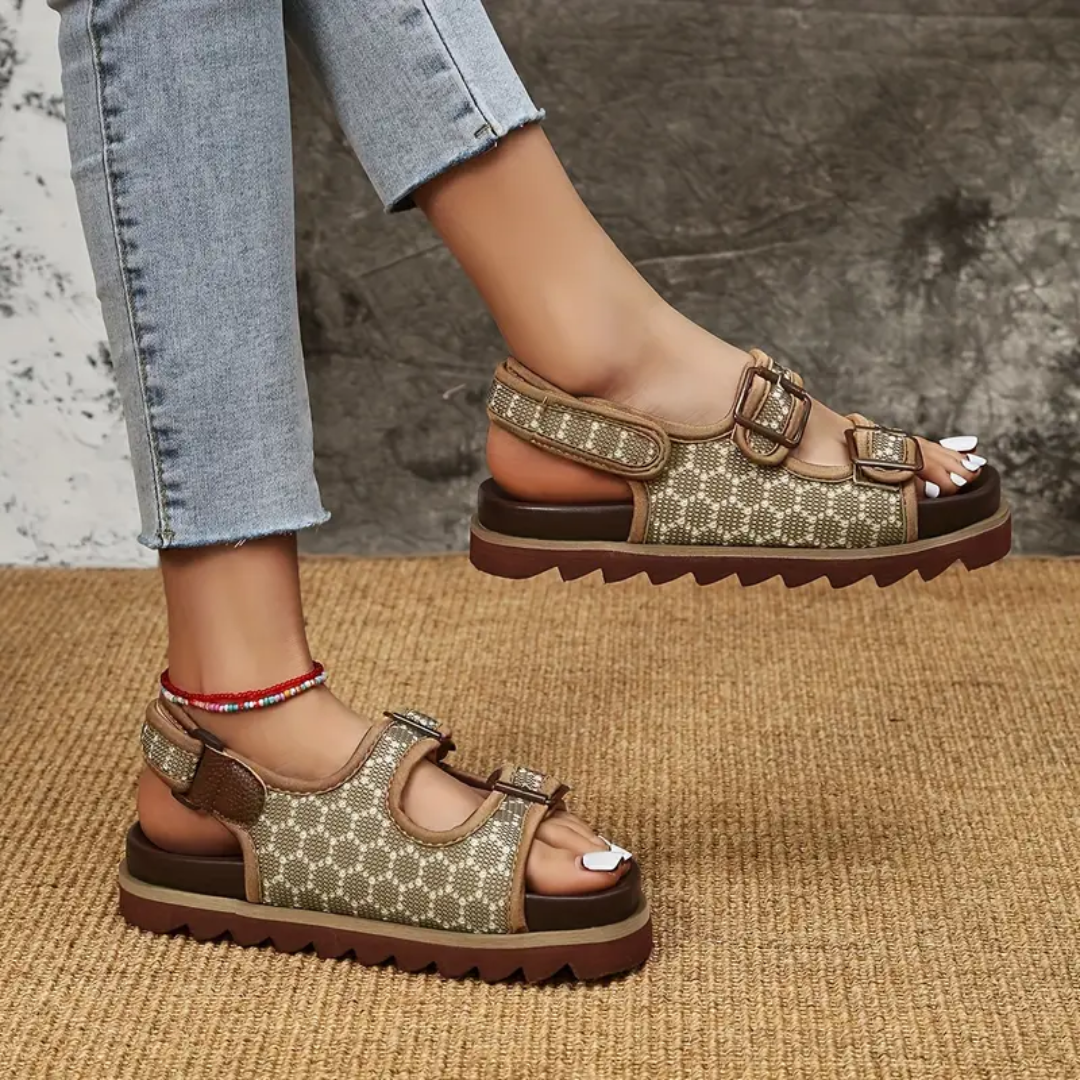 Sandalen Damen – Modische Plateau Sandalen mit Stil und Komfort