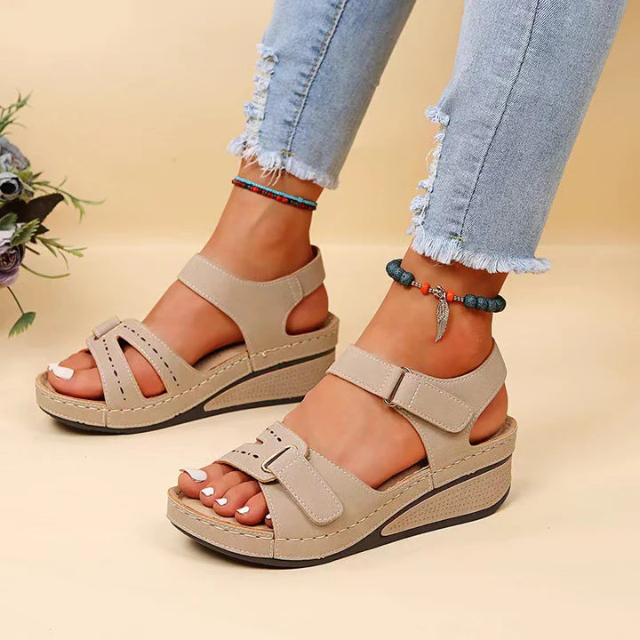 Komfortable und Stilvolle Sommersandalen – OrthoDay ComfyCouture