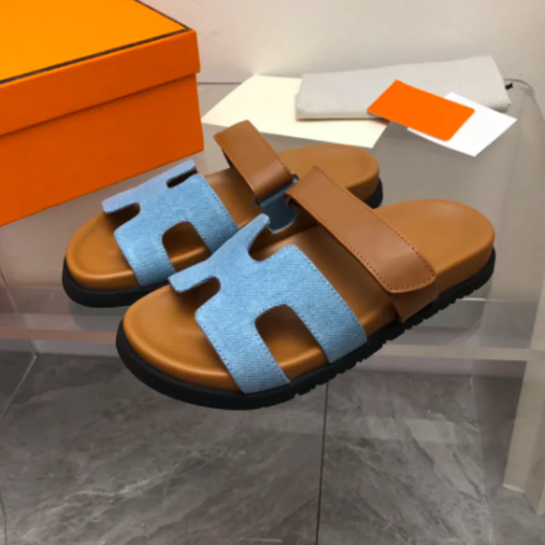 Damenhausschuhe – Orthopädische Hausschuhe für Komfort & Stil