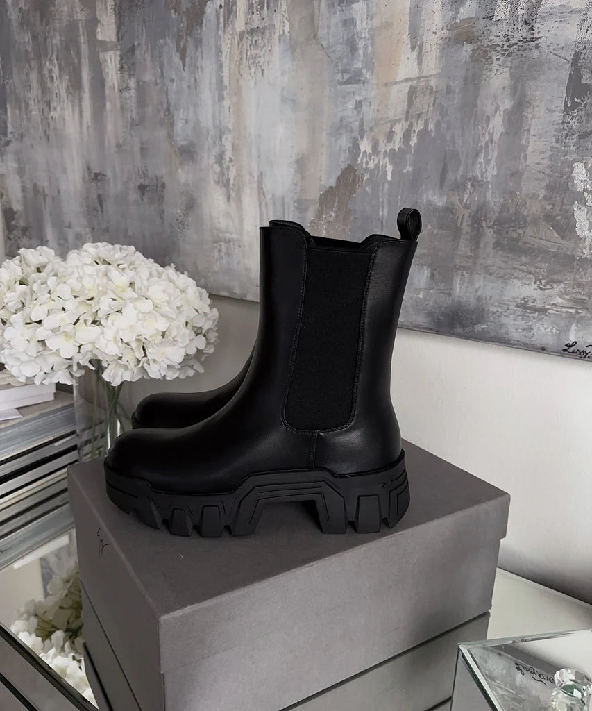 Damen Stiefel – Stil & Komfort mit orthopädischer Unterstützung