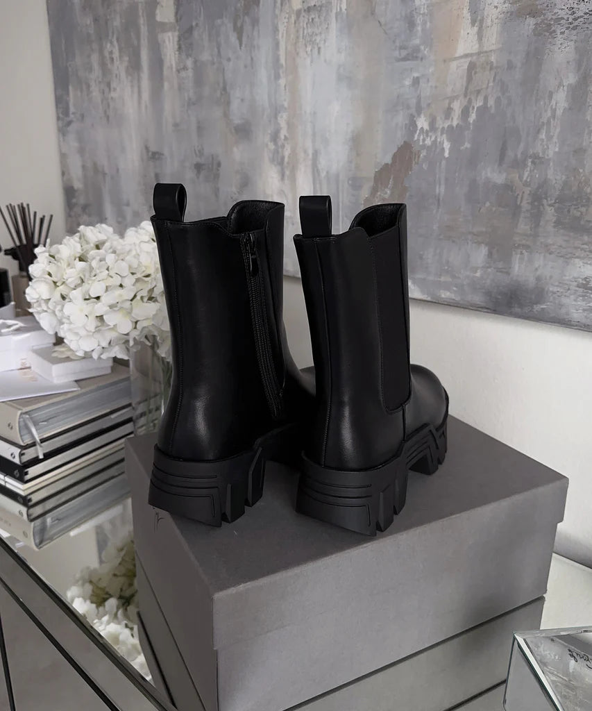 Damen Stiefel – Stil & Komfort mit orthopädischer Unterstützung