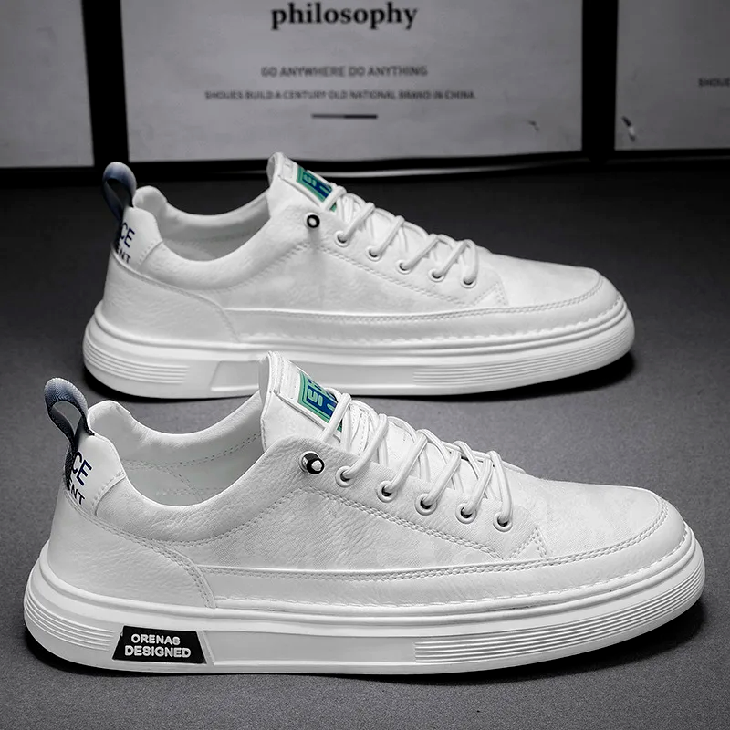 Herrenschuhe mit orthopädischer Unterstützung und Komfort