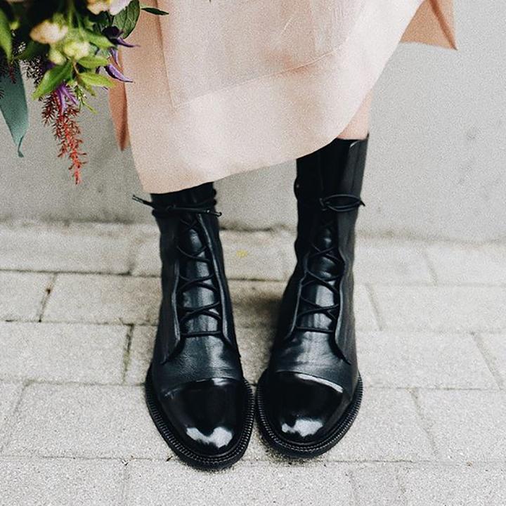 Damen Stiefel: Elegante und orthopädische Schuhe für Komfort und Stil
