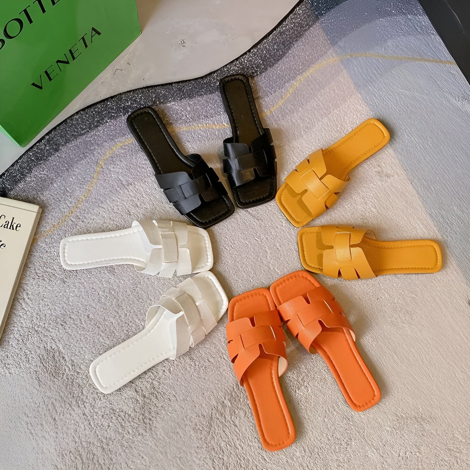 Elegante Flip Flops - H-Profil Leder Sandalen für Damen